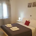 Alexandros House With Private Parcking