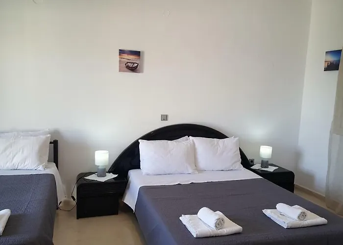 Alexandros House With Private Parcking Landhuis *