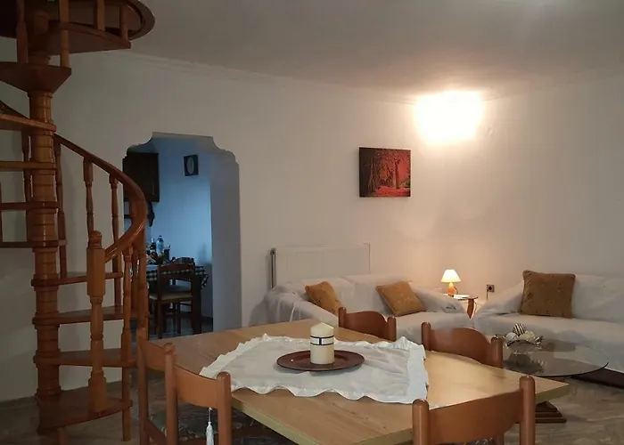 Alexandros House With Private Parcking Vátos